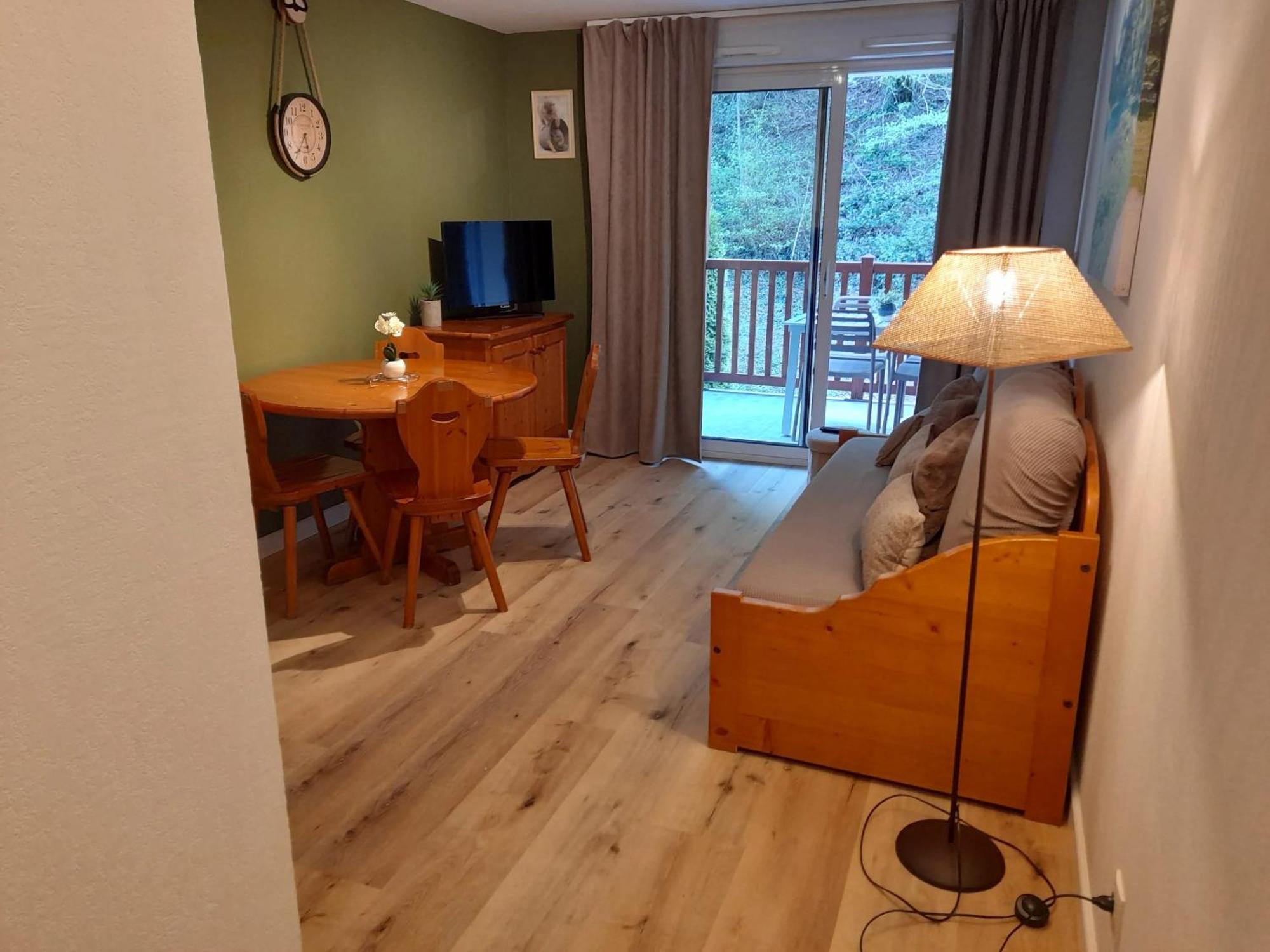 Appartement Avec Vue Sur La Montagne A Saint Lary Soulan 28 M² Piscine Luaran gambar
